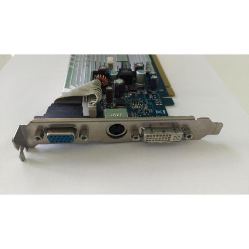 ASUS GeForce 8 Silent 256MB Videokaart