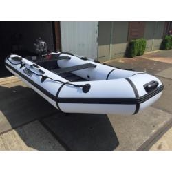 ZEER MOOIE COMPLETE SET 330cm BOOT + 2.5pk 4takt NIEUW!!!