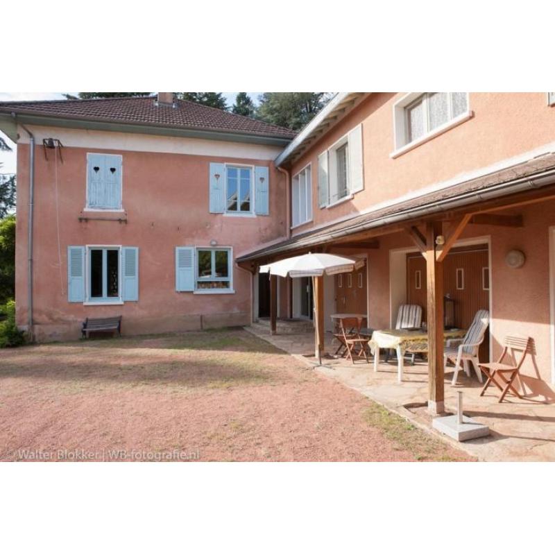 Landhuis in Rhône-Alpes - 480m2 - 7 kamers - 3 badkamers