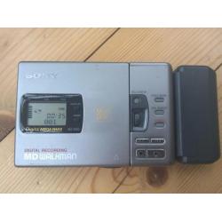 Sony Portable Minidisc Recorder MZ-R30 inclusief MD's