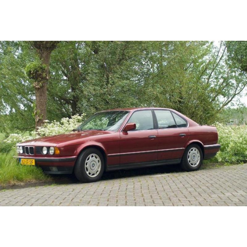 BMW 5-Serie 2.5 I 525 U9 1991 Rood