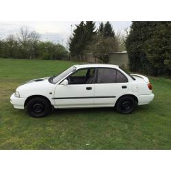 Daihatsu Valera 1.5 I 16V automaat nieuwe apk nu € 699,-!!