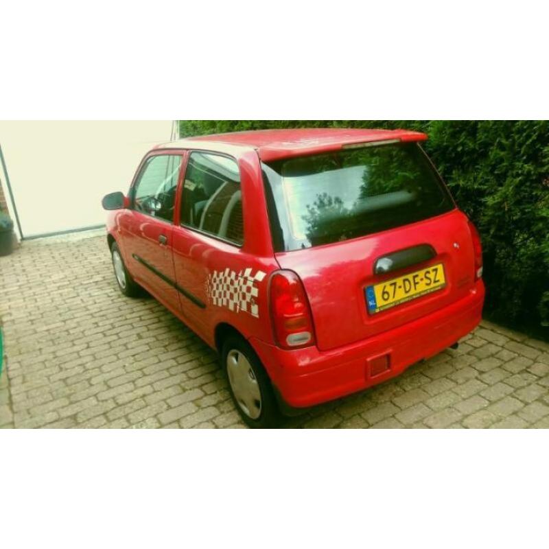 Daihatsu Cuore 1.0 1999 Rood