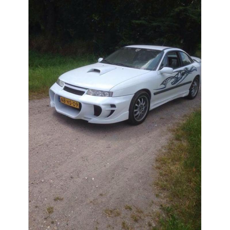 Opel Calibra 2.5 onderdelen alles wa je zoekt