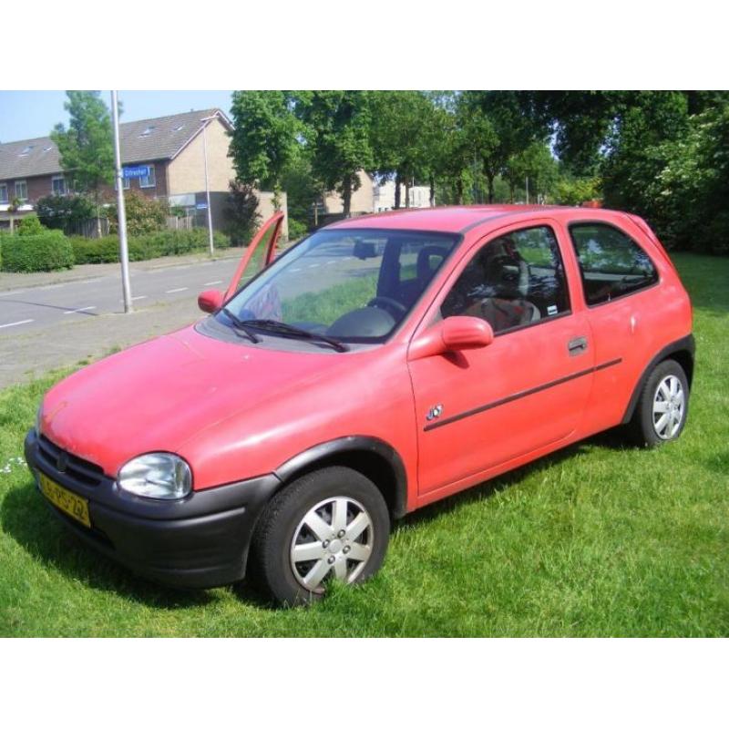 Opel Corsa 1.4 16V AUT 1995 Rood voor de snelle beslisser