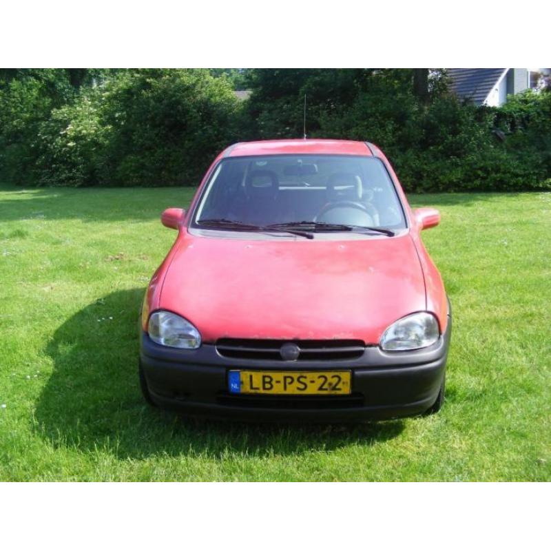 Opel Corsa 1.4 16V AUT 1995 Rood voor de snelle beslisser