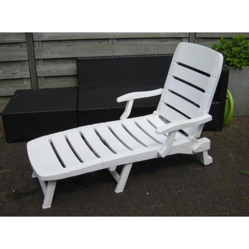CURVER ligbed, NETTE staat, eventueel met kussen