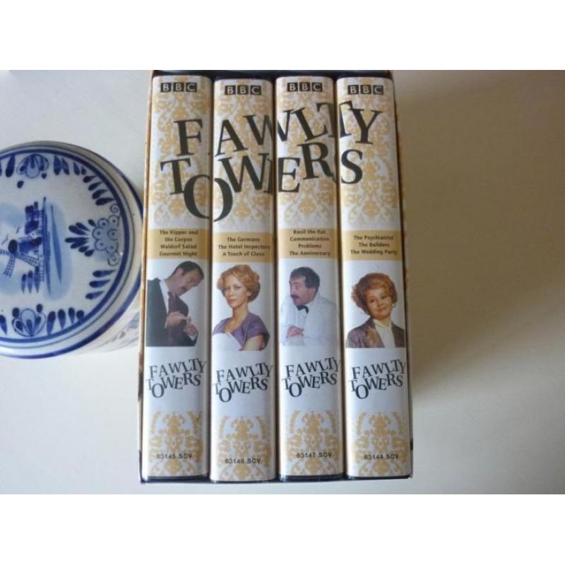 Fawlty Towers, de complete serie op VHS