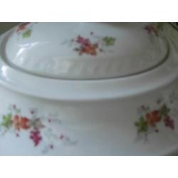 Brocante dekschaal schaal terrine Royal Schwabap (514)