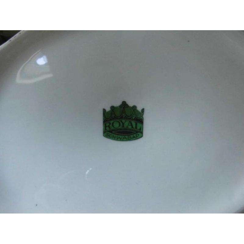 Brocante dekschaal schaal terrine Royal Schwabap (514)