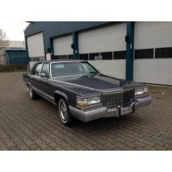 Cadillac Fleetwood Brougham