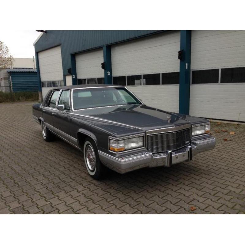 Cadillac Fleetwood Brougham