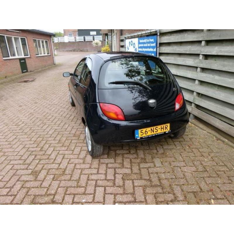 Ford Ka 1.3 Trend AIRCO.STUURBEKR. (bj 2004)