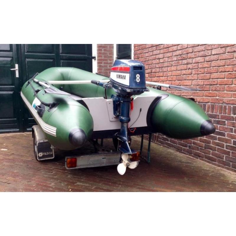 Rubberboot met aanhanger en 8pk Yamaha buitenboordmotor