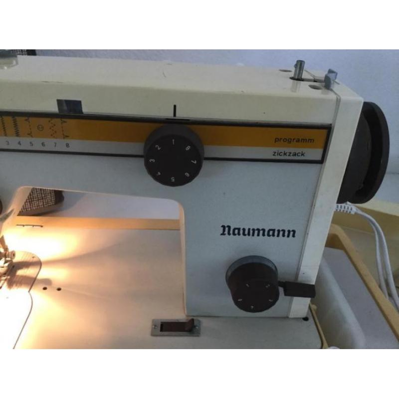 Naaimachine Naumann