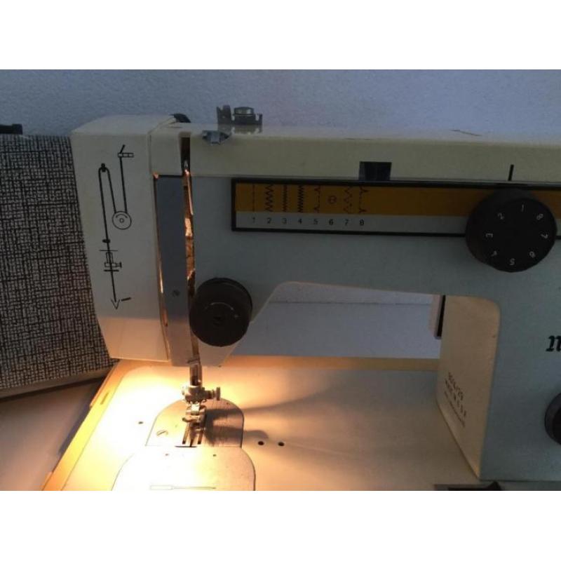 Naaimachine Naumann