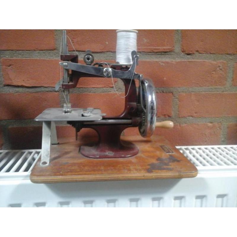 Top verzamling naaimachines