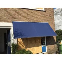 Te koop Sunline donkerblauw zonnescherm