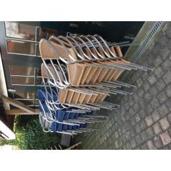 Magazijn verkoop terrasstoelen en tafels
