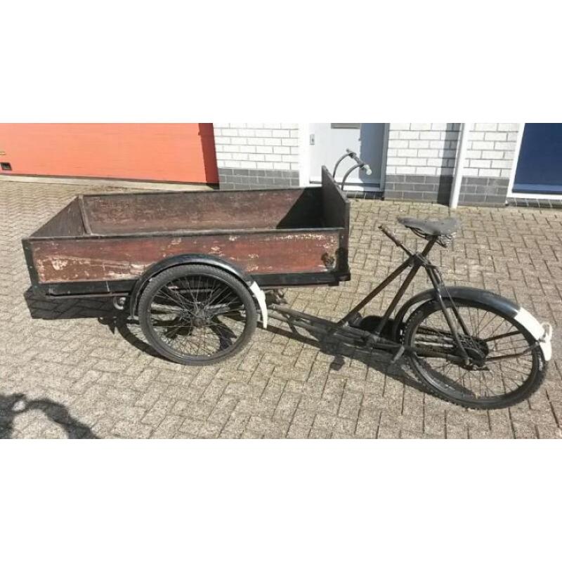 Ouderwetse bakfiets