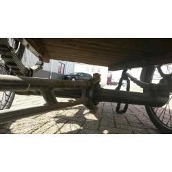 Ouderwetse bakfiets