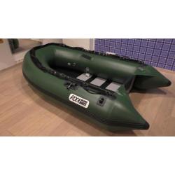 Donker groene rubberboot Maat 230