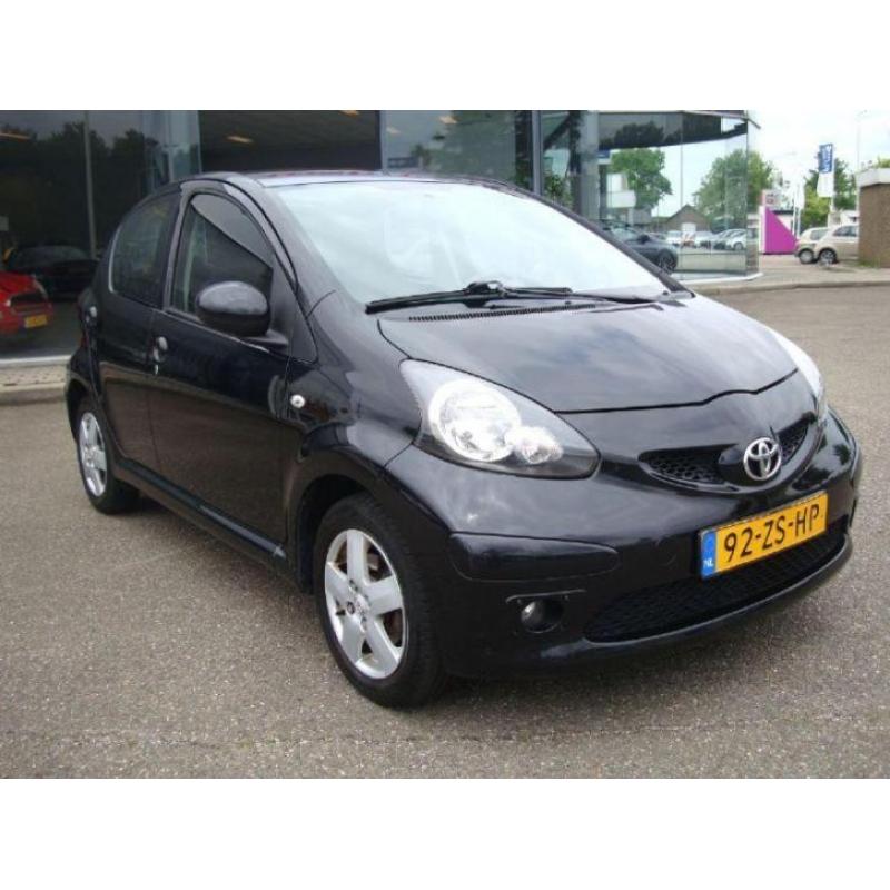 Toyota Aygo 1.0-12v Sport 5Drs NAP New Apk Airco Elek.Ramen