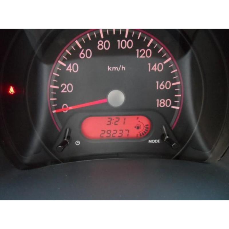 Nissan Pixo 1.0 50KW | Lease € 123,– per mnd