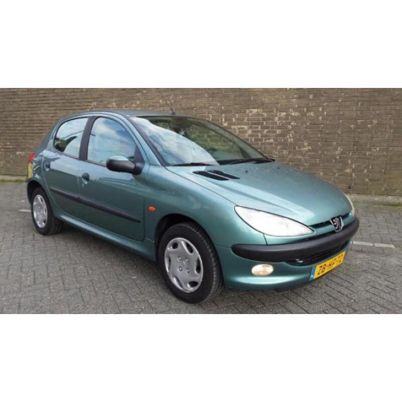 Peugeot 206 1.4 - 5D - Airco - Groen - LEUKE AUTO!!!
