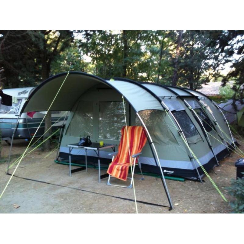 Outwell bear leak 6 6-persoons tent in zeer nette staat!