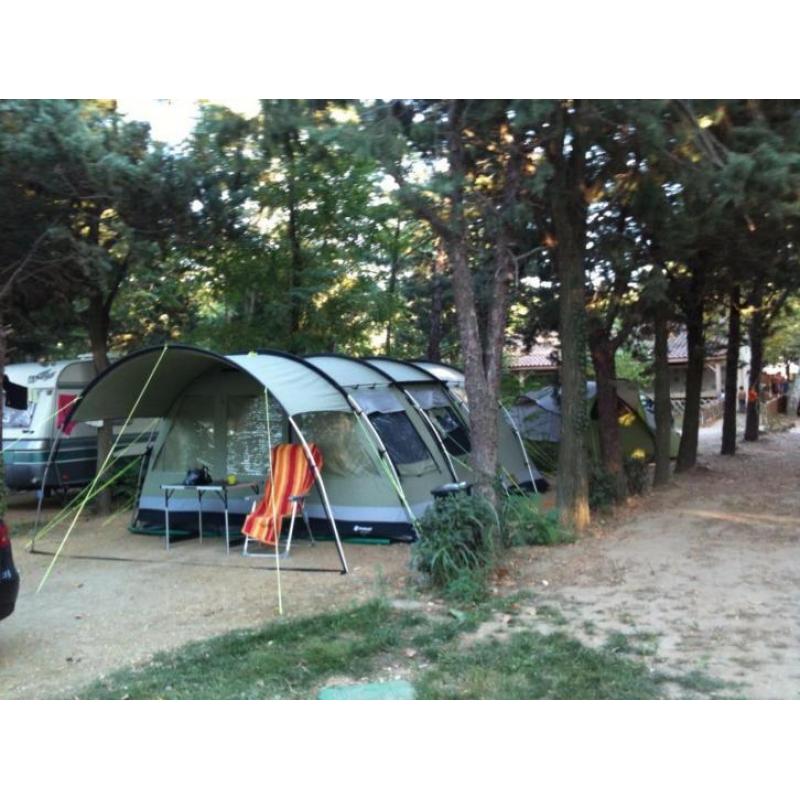 Outwell bear leak 6 6-persoons tent in zeer nette staat!