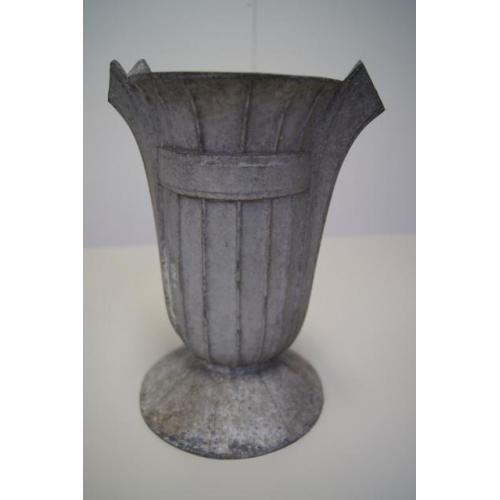 Vintage art deco aluminium franse vaas