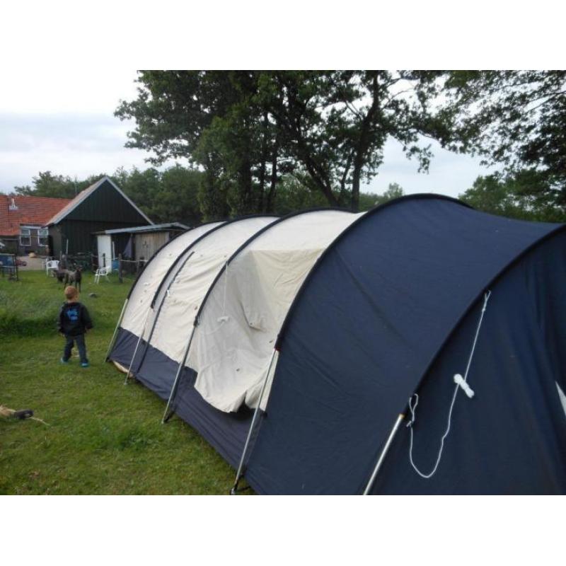 Ruime tunneltent