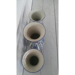 MPH -1116-16 Drie Delfia vazen