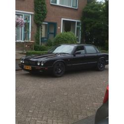 Jaguar XJR 4.0 Supercharger 1995 Zwart