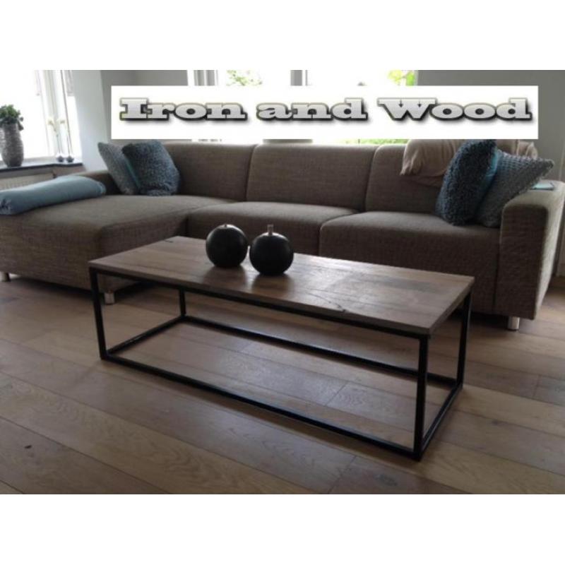 Robuuste industriele salontafels op maat , staal en oud hout
