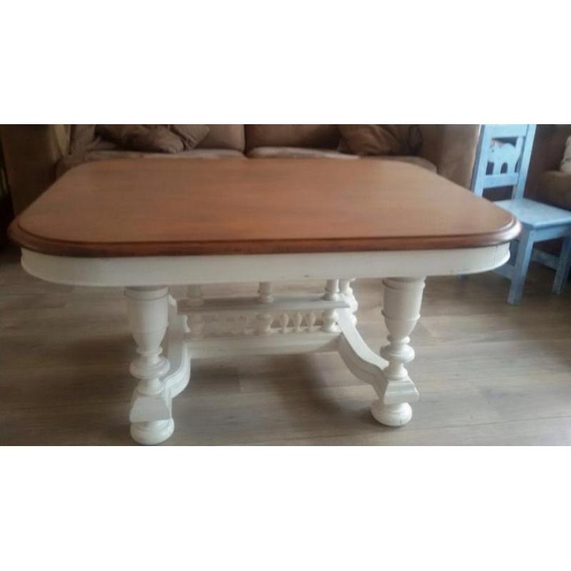 Prachtige sfeervolle salontafel
