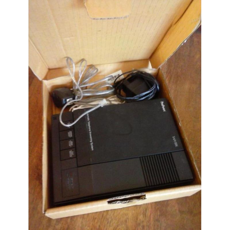 automatische telefoonbeantwoorder met dubbel cassettedeck