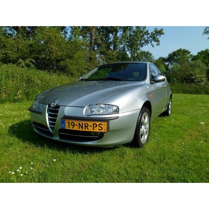 Alfa Romeo Alfa-147 1.6 T.spark 16V 77KW 3DR 2004 Grijs