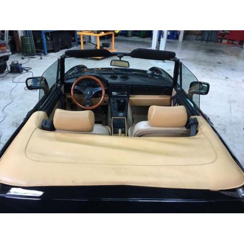 Alfa Romeo Spider 2.0 U9 1993 Zwart