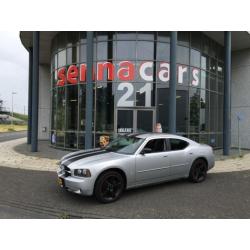 Dodge Charger SRT-8 uitgevoerd - V6 Automaat - Xenon - 20"