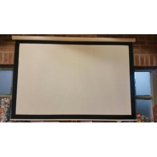 beamer scherm 210 x 130 cm