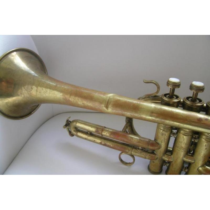 Buescher Aristocrat Cornet uit 1946
