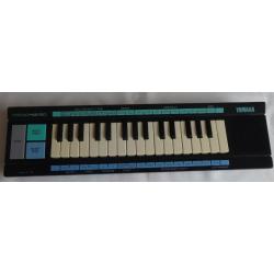 YAMAHA PSS-20 PORTASOUND Keyboard 40cm