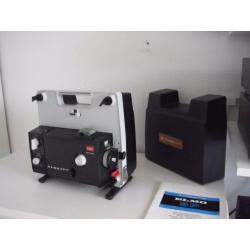 Filmprojector + projectiescherm