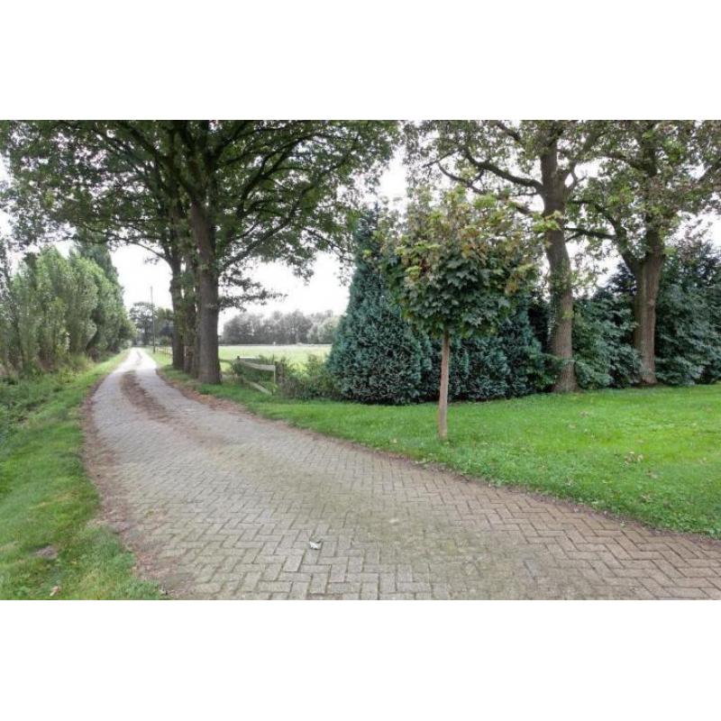 vrijstaand landhuis in het natuurgebied vechtdal Grensgebied