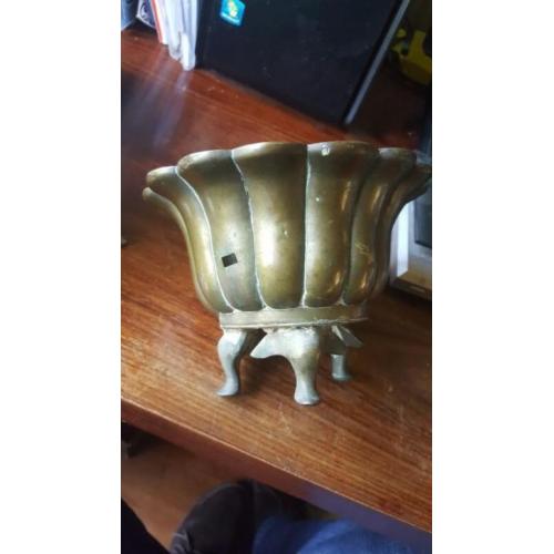 Antieke Chinese metalen kom wierookbrander?