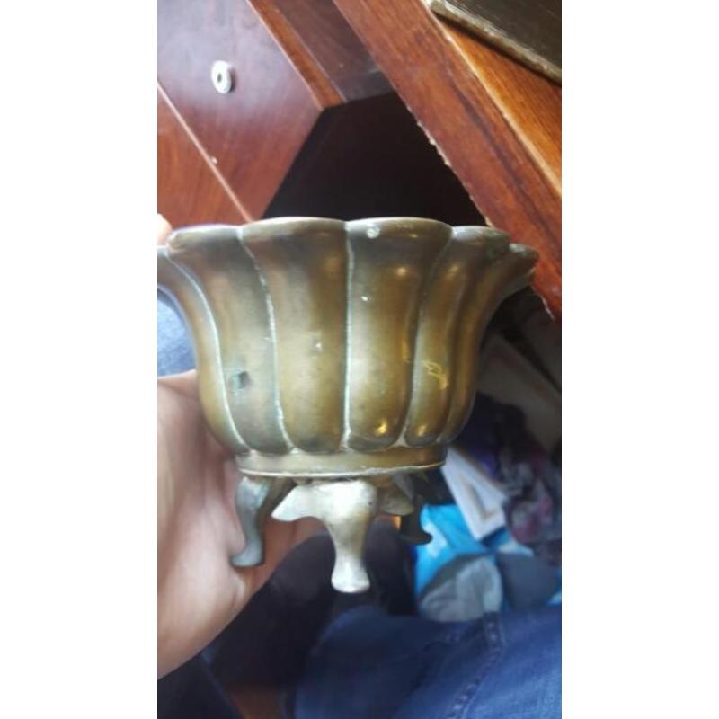 Antieke Chinese metalen kom wierookbrander?