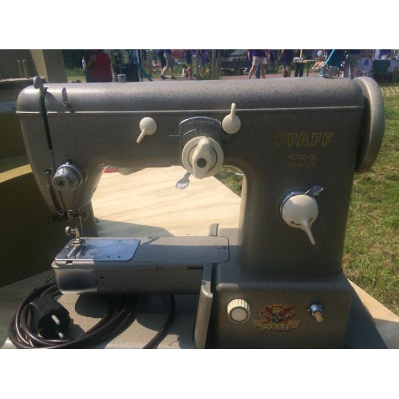 Naaimachine Pfaff 332