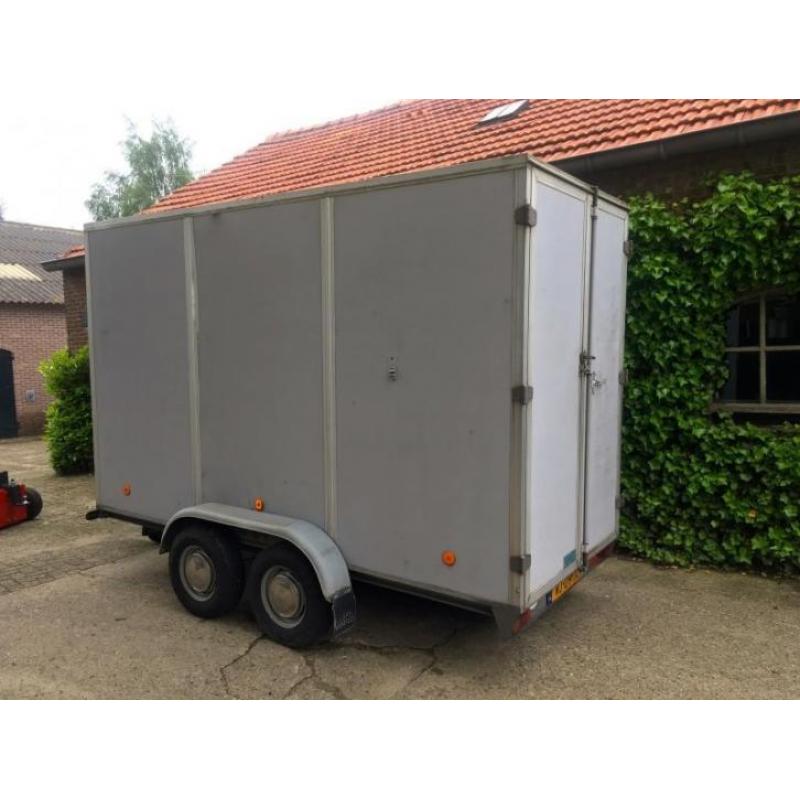 Hapert K Gesloten aanhangwagen 350cm x 150cm x 210cm KOOPJE